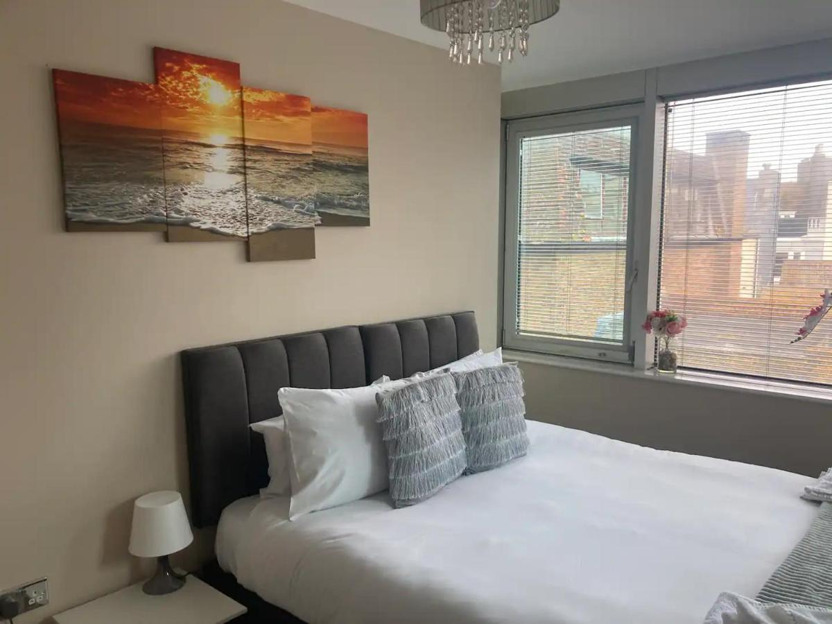 Beautiful Apartment Very Close To The Beach Hove Esterno foto